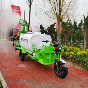 新能源1.5方電動霧炮灑水車